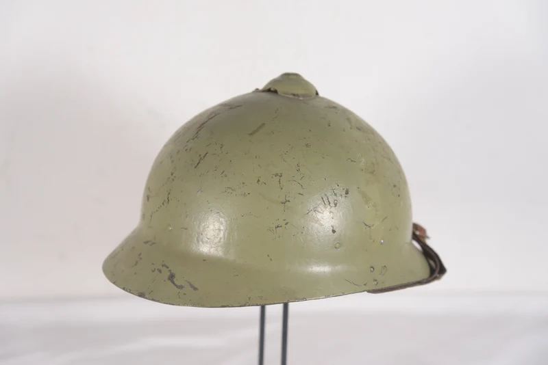 Finnischer M.17 „Lotta Svärd“ Helm