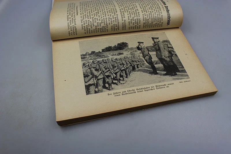 "Deutschland in Waffen" Heeres Kalender 1941