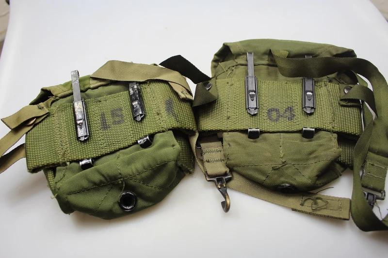 US-Armee – Paar Magazintaschen für M.16