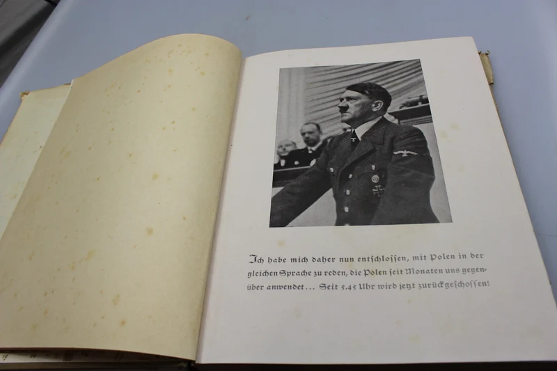 "Wir Zogen gegen Polen" -1940- Generalkommando VII