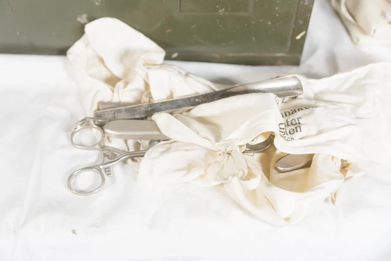 Truppen Besteck 1935 „Chiron Instrumente“ Sanità WH