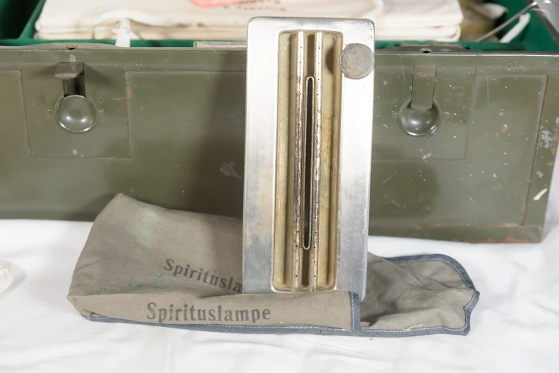 Truppen Besteck 1935 „Chiron Instrumente“ Sanità WH
