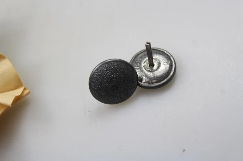 2 Dtz. Metallknopfe RZM 24 Stück