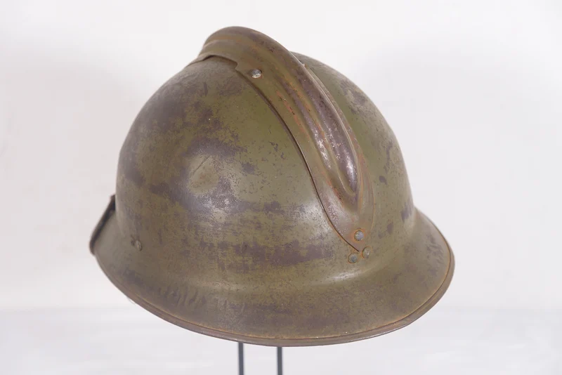 Adrian M.26 Französischer DP-Helm aus dem Zweiten Weltkrieg