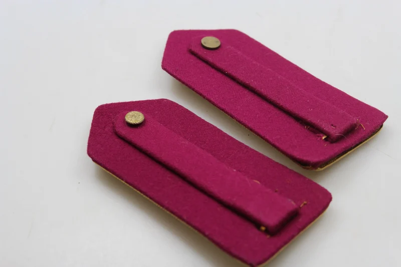 M.34-Schulterpolster mit WW2-Goldplatte