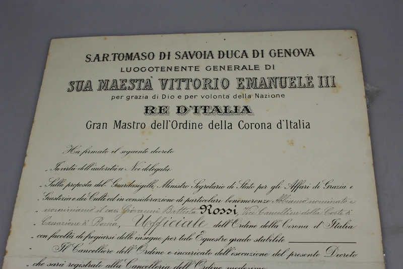 Ernennungsurkunde zum Offizier des Ordens der Krone von Italien