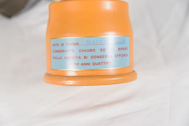 Pirelli-Gasmaske – Schutzraum aus den 40er Jahren