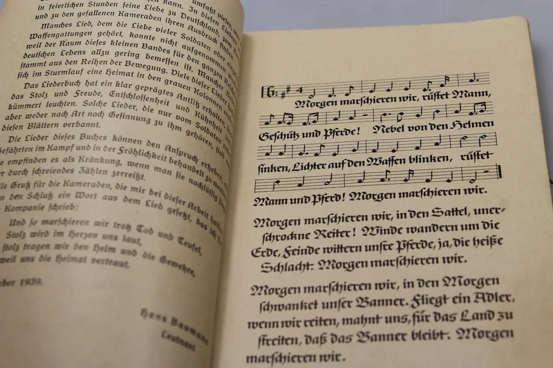 „Morgen marschieren Wir“ – Liederbuch der deutschen Soldaten