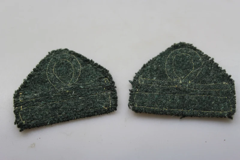 Paar „reduzierte“ M.40-Grade Major REI WW2