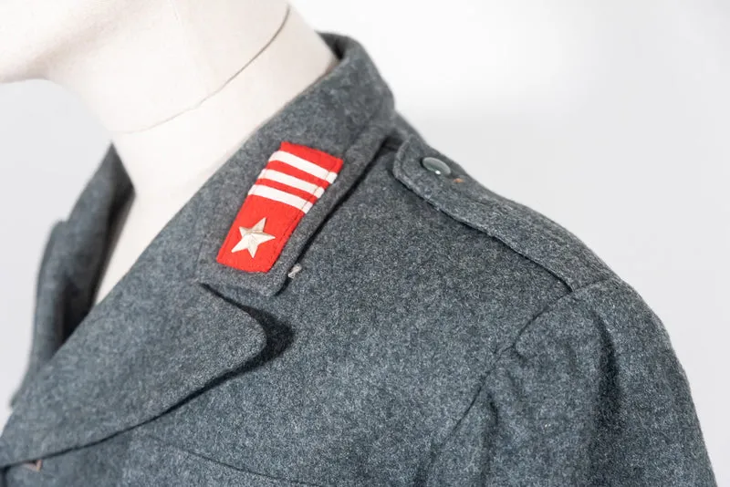 M.40-Jacke aus REI-Stoff für Maschinengewehrschützenoffiziere aus dem 2. Weltkrieg