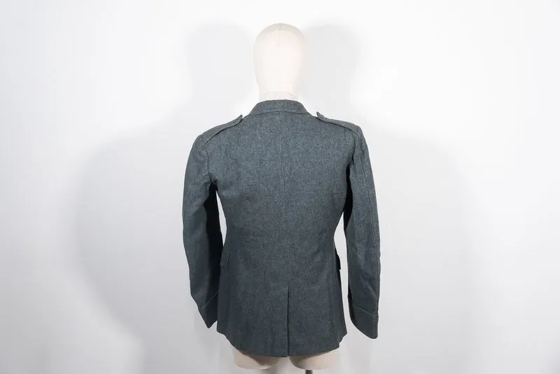 M.40-Jacke aus REI-Stoff für Maschinengewehrschützenoffiziere aus dem 2. Weltkrieg