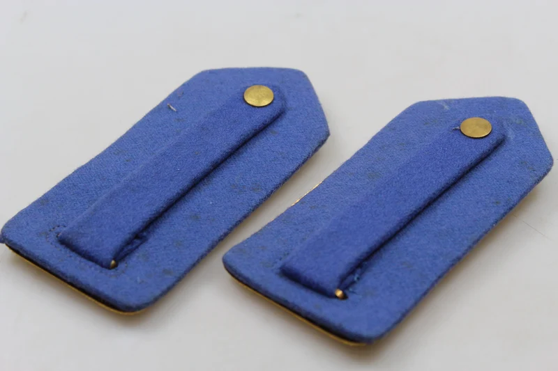 M.34-Schulterpolster mit WW2-Goldplatte