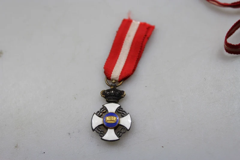 Medaille der Commander-Klasse des Ordens der Krone von Italien