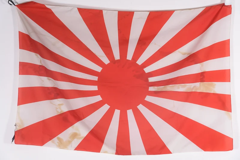 Nachbildung der japanischen Flagge aus dem 2. Weltkrieg