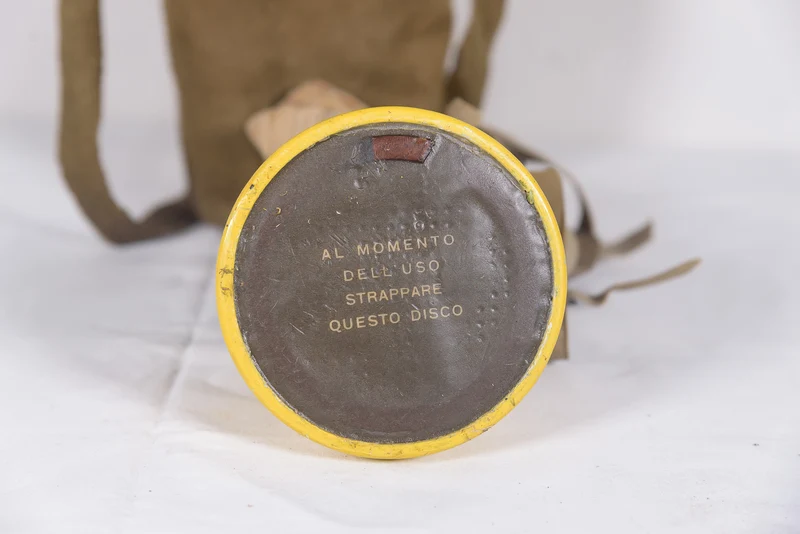 PC-40 Gasmaske aus dem 2. Weltkrieg