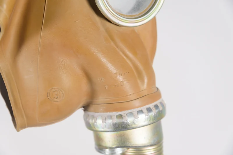 Gasmaske des Warschauer Pakts aus den 80er Jahren