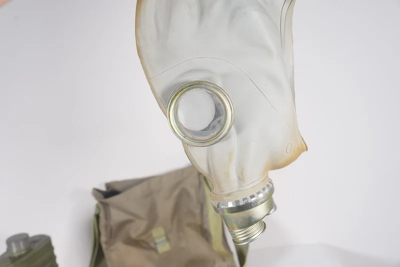 Gasmaske des Warschauer Pakts aus den 80er Jahren