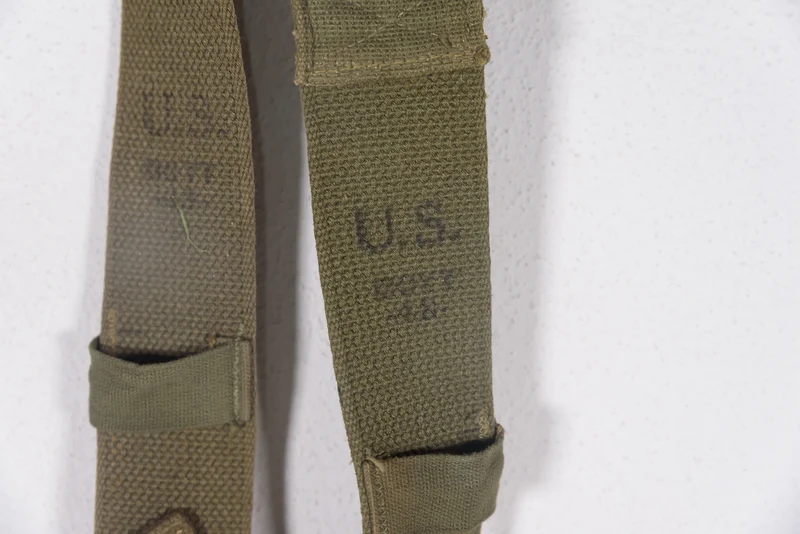 Aufhängungen der US-Armee aus dem 2. Weltkrieg