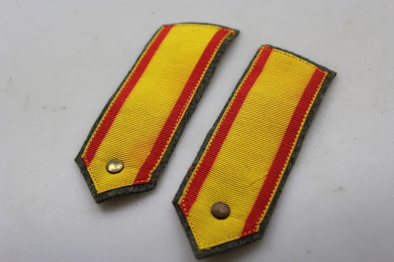Paar REI-Wappen aus dem 1. Weltkrieg