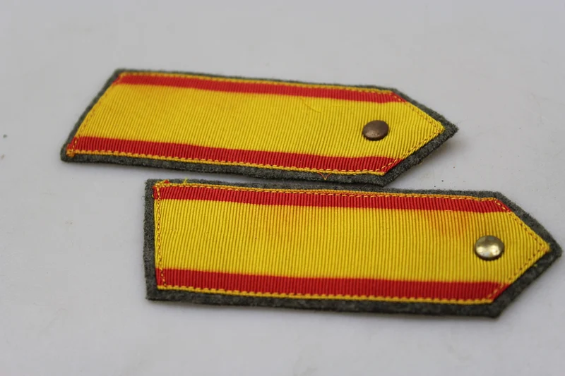 Paar REI-Wappen aus dem 1. Weltkrieg