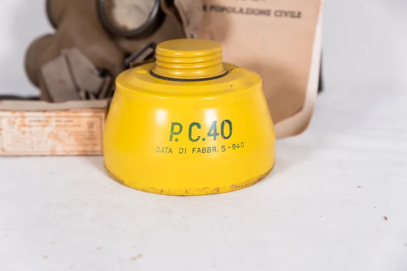 PC-40 Gasmaske aus dem 2. Weltkrieg