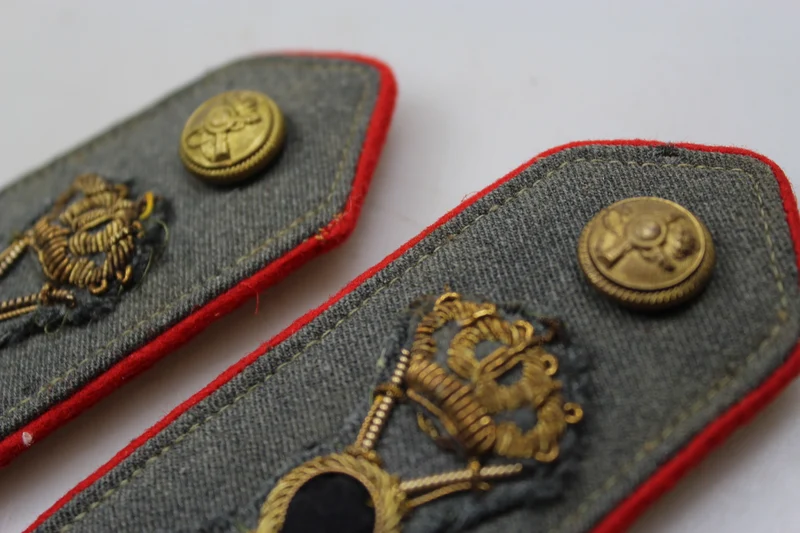 Paar Schulterpolster M.34 Officer REI WW2