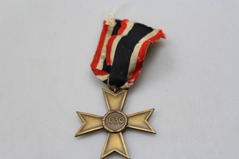 Verdienstkreuz ohne Schwerter II. Klasse