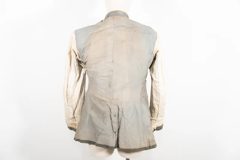 Stoffjacke eines Artillerieoffiziers aus den 20er Jahren