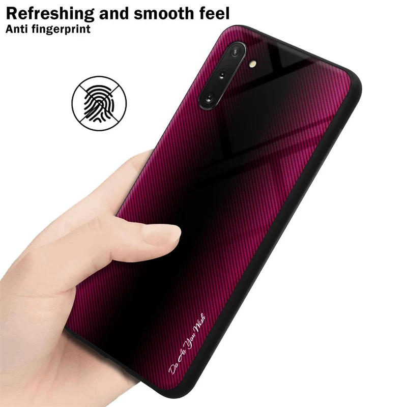 Cadorabo Hülle kompatibel mit Samsung Galaxy NOTE 10 - Streifen Optik Schutzhülle aus Tempered Glas und TPU Silikon