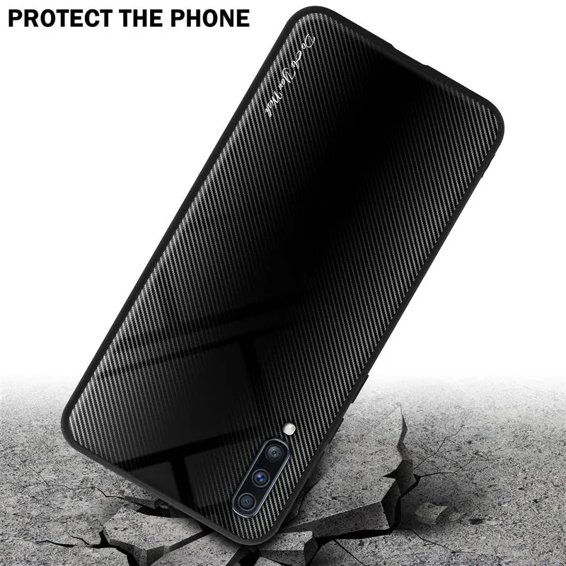 Cadorabo Hülle kompatibel mit Samsung Galaxy A70 / A70s - Streifen Optik Schutzhülle aus Tempered Glas und TPU Silikon