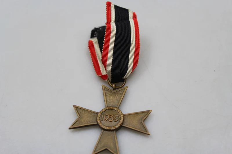 Verdienstkreuz ohne Schwerter II. Klasse