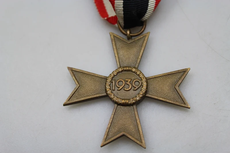 Verdienstkreuz ohne Schwerter II. Klasse