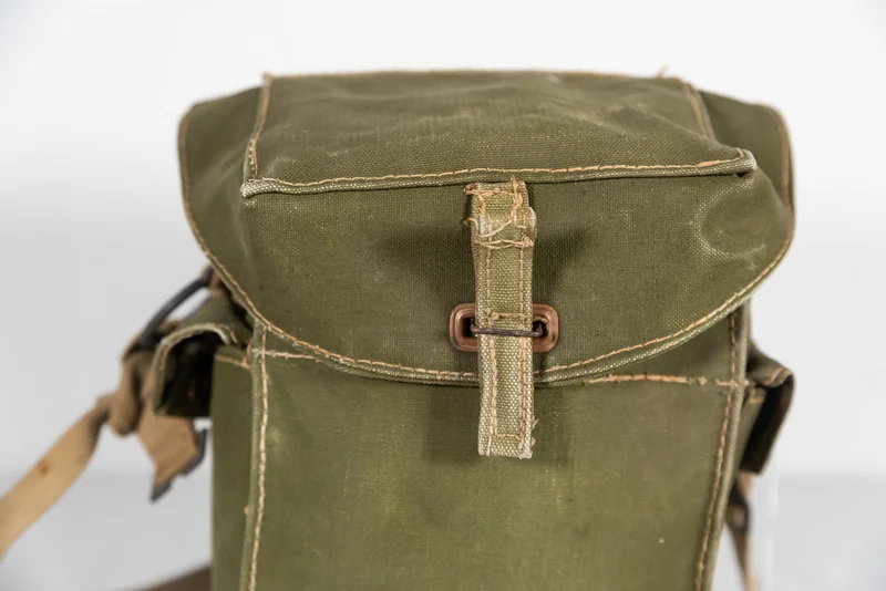 Englischer Gasmaskenrucksack aus dem 2. Weltkrieg