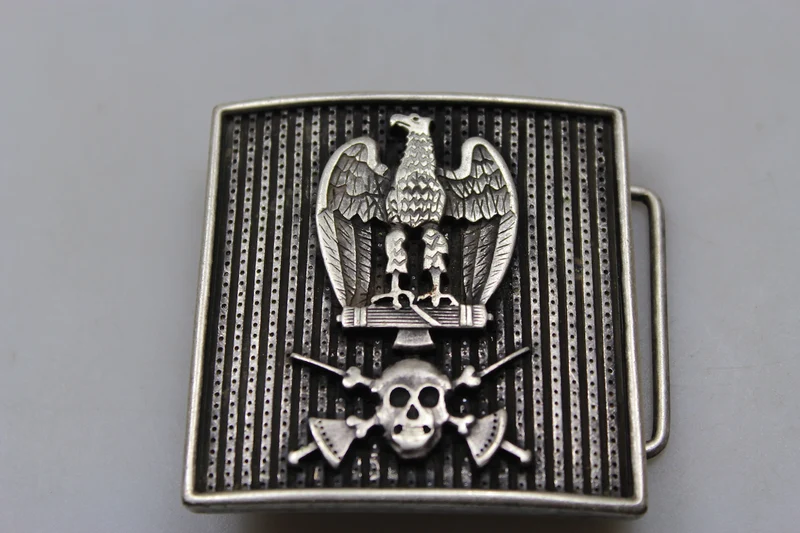 Schnallenreplik „Moschettieri del Duce“
