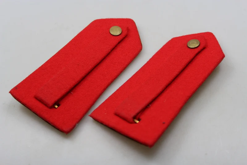 M.34-Schulterpolster mit WW2-Goldplatte