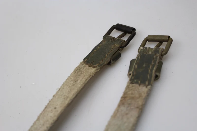 Paar REI WW2 Bündelungsgurte