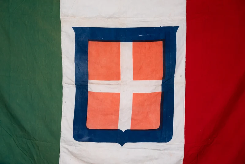 Dreifarbiges Flaggenemblem von Savoyen