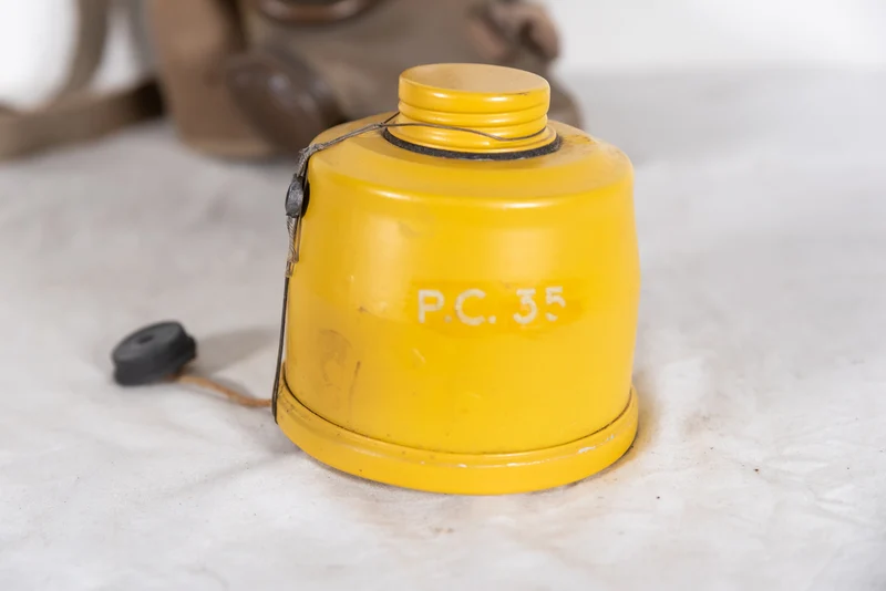 PC-35 Gasmaske aus dem 2. Weltkrieg