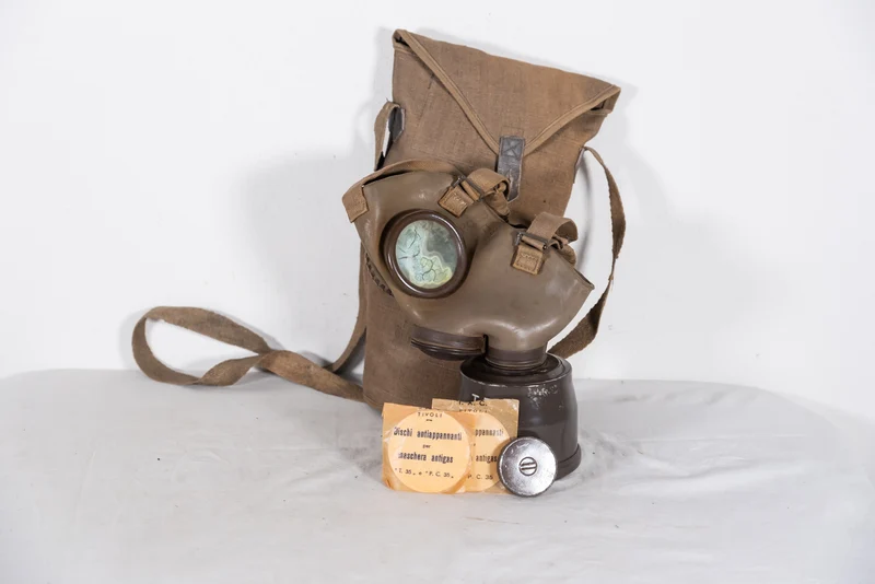 PC-35 Gasmaske aus dem 2. Weltkrieg