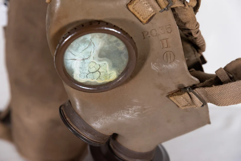 PC-35 Gasmaske aus dem 2. Weltkrieg