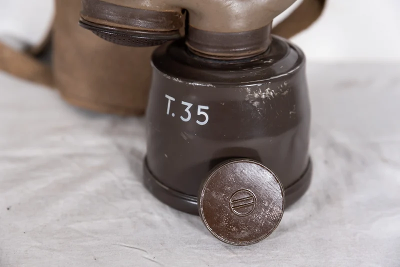 PC-35 Gasmaske aus dem 2. Weltkrieg