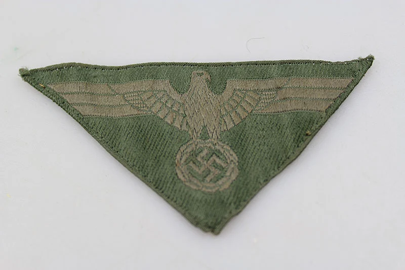 M.44 Heerbrustadler