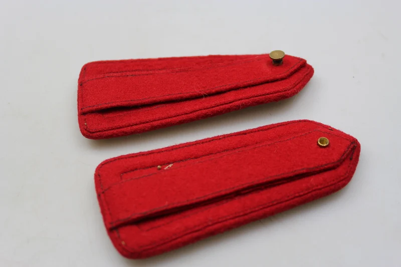 Paar Schulterpolster M.34 Officer REI WW2