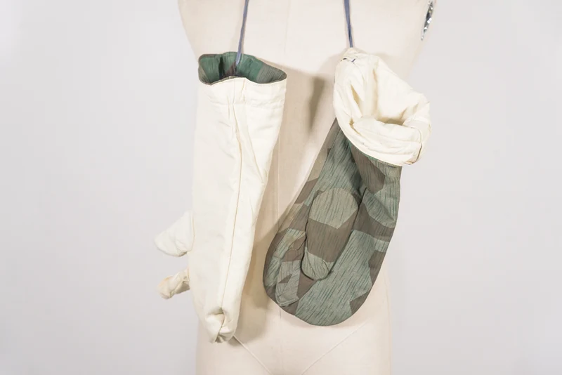 Wendbare, gepolsterte Handschuhe aus dem 2. Weltkrieg