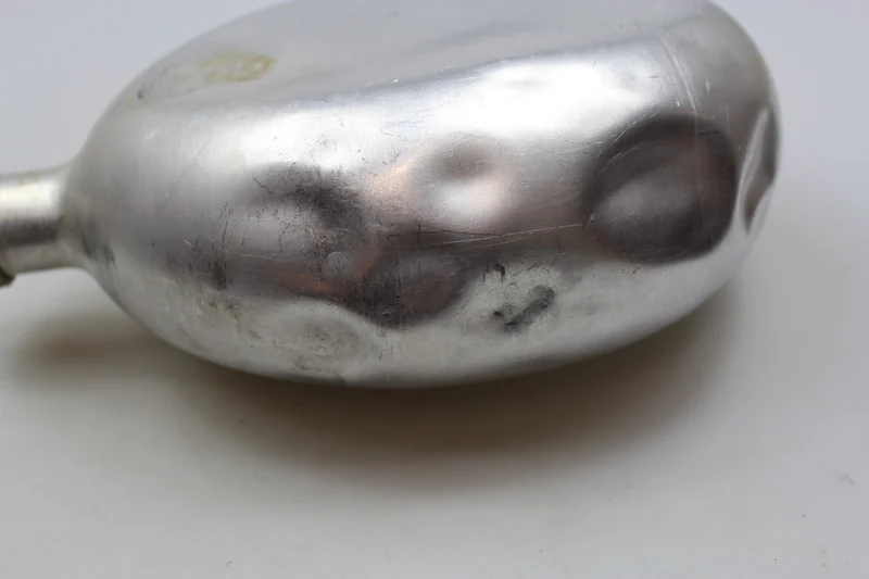 Aluminiumflasche aus dem 2. Weltkrieg