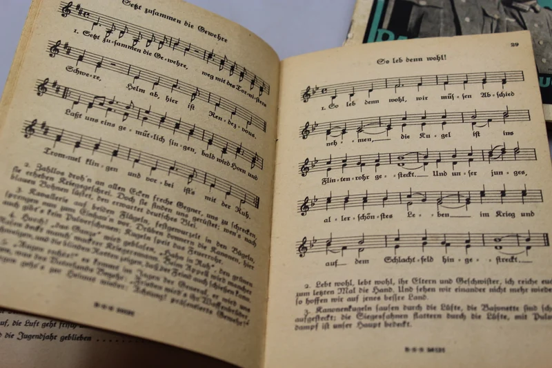 Satz von 3 Libretti Liederbuch WH