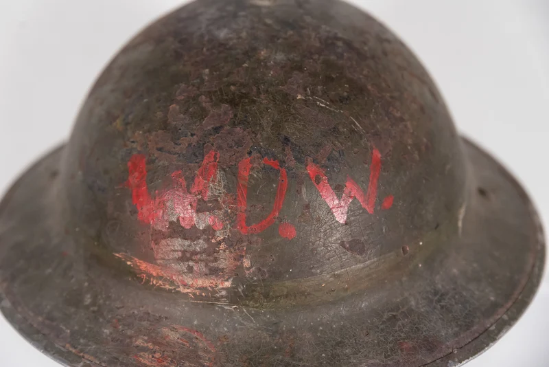 Englischer Mk2-Helm aus dem 2. Weltkrieg