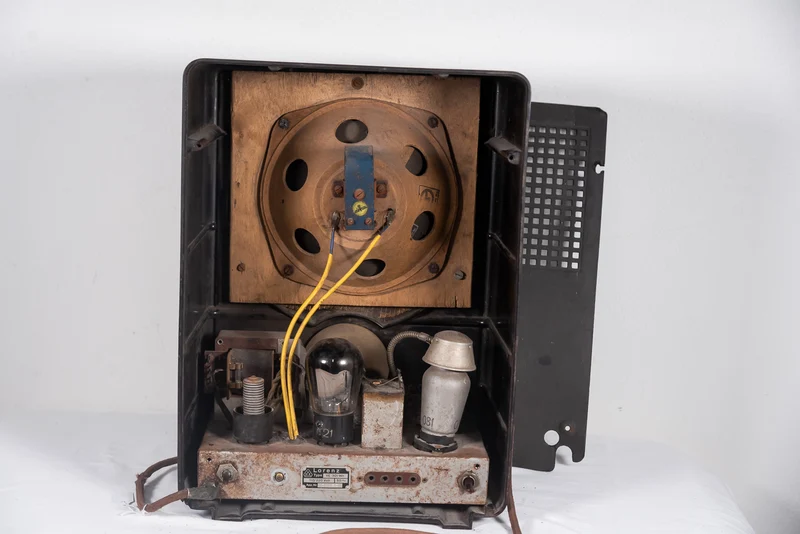 VE-301 Beliebtes Radio aus dem Zweiten Weltkrieg