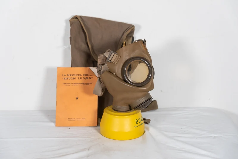 PC-40 Gasmaske aus dem 2. Weltkrieg