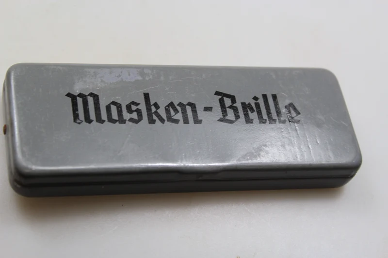 MaskenBrille